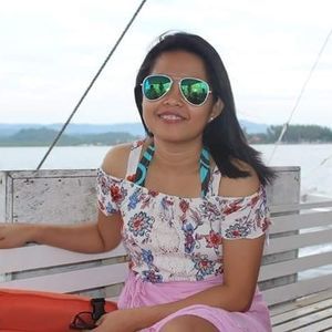 Meet your Posher, Jhasmine